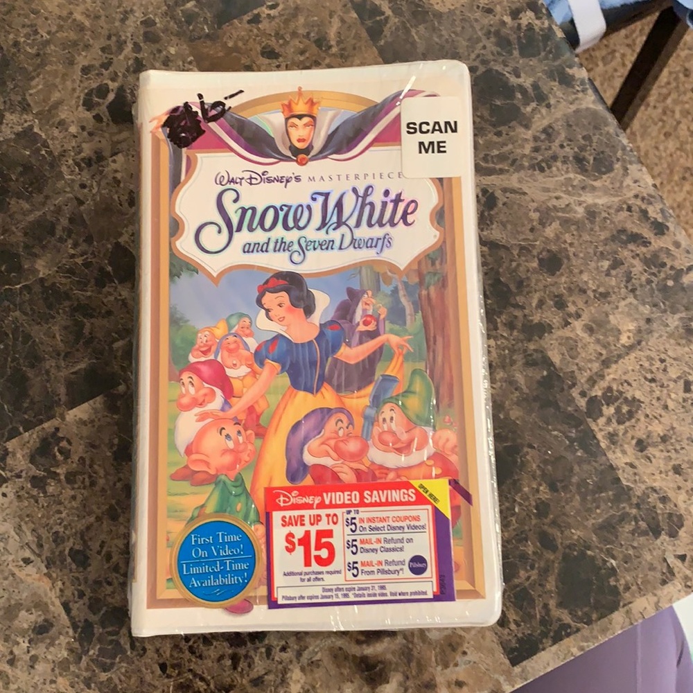 Walt Disney Snow White VHS SEALED Collector very rare